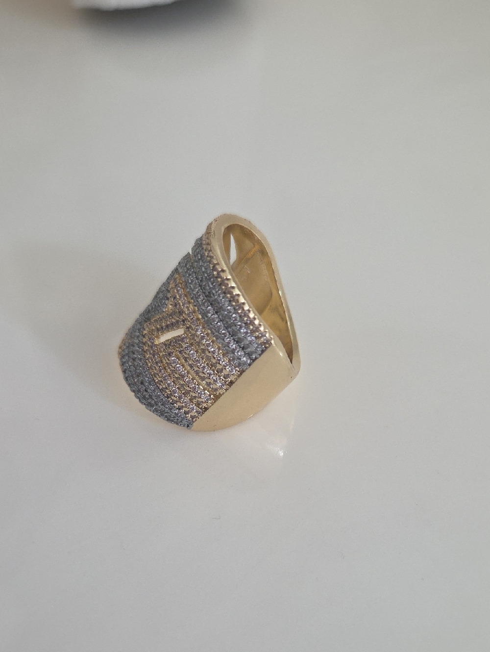 Macys Ring - Picture 4 of 5